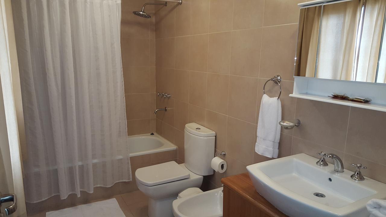 Hotel Mora Лос Антигос Екстериор снимка